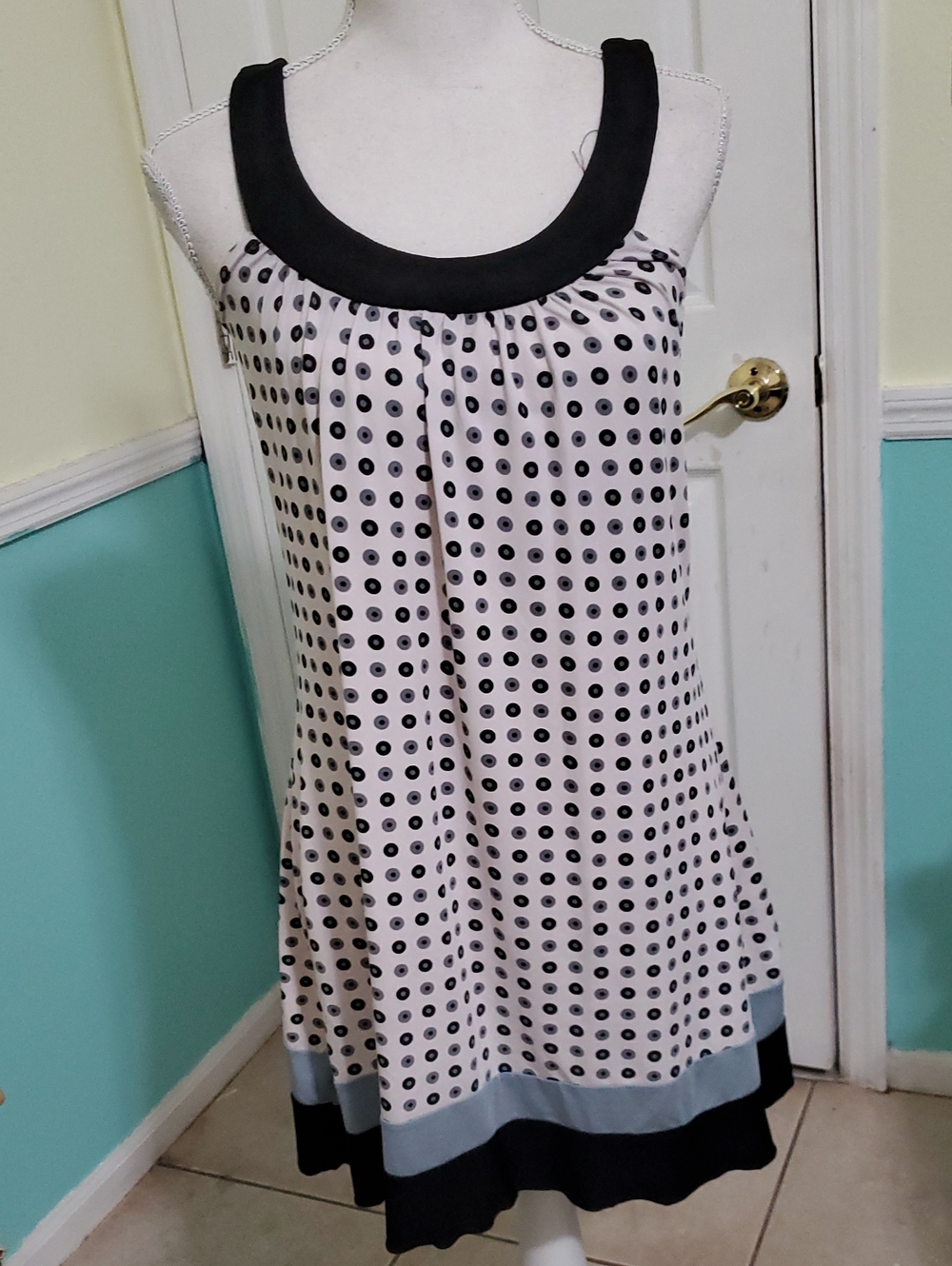 Jacqueline Y2K Off-White Polka Dot Sleeveless Flare Jersey Mini Dress M